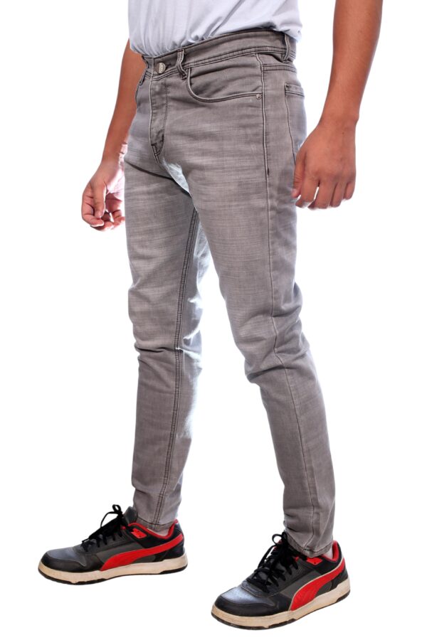 Henry Castle & Co Men’s Slim Fit Light Grey Stretch Jeans | Clean Washed Denim for Casual & Office Wear