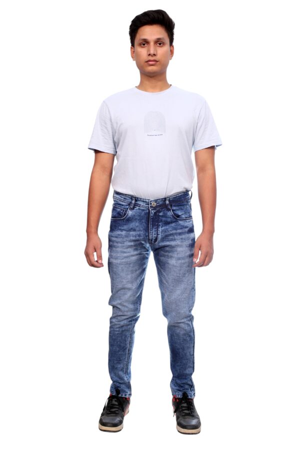 Henry Castle & Co Men’s Slim Fit Ice Blue Washed Stretch Jeans | Trendy Faded Denim for Casual Wear